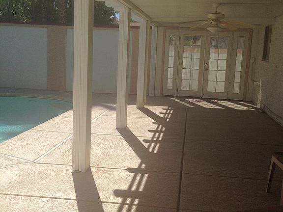 3rd image of 2612 Island Brook Dr