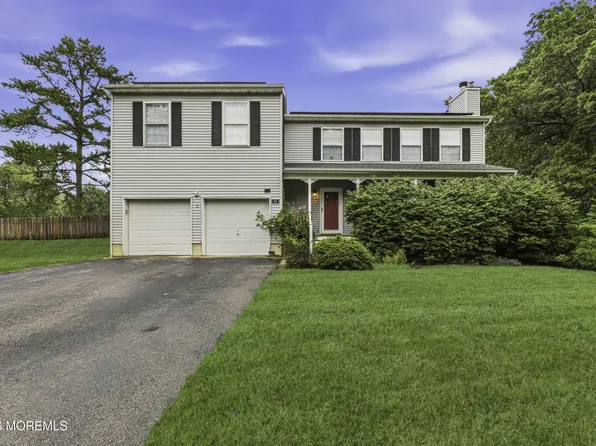 11 Mills Lane, Jackson, NJ 08527