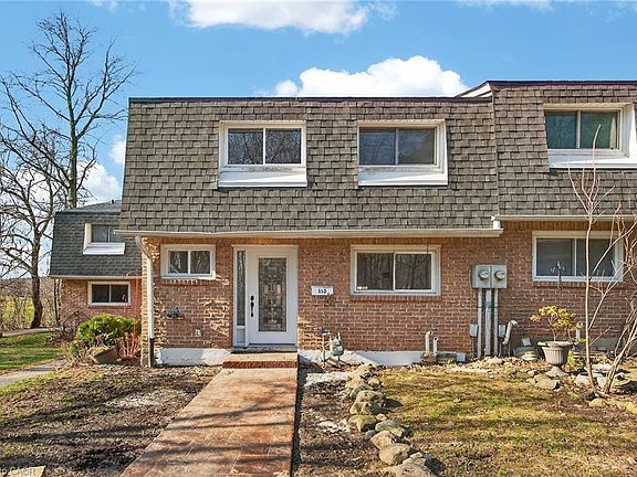 3rd image of 2050 Upper Middle Rd #153