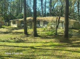 104 Hilltop Dr, Pineville, LA 71360