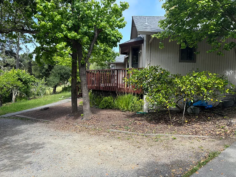 Grandview Rd — Photo 13