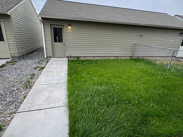 2132 W Sussex Ave — Photo 25