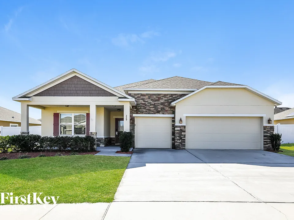 229 Sutherland Dr