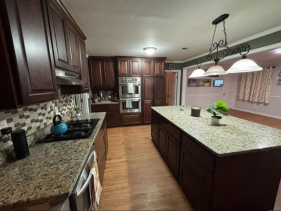 5th image of 5531 Emily Dr