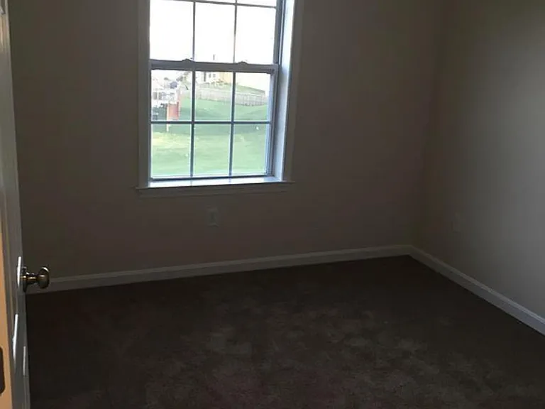 707 Blossom Dr — Photo 13