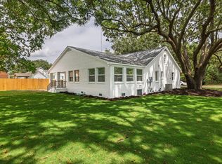 1154 Island View Dr, Mount Pleasant, SC 29464