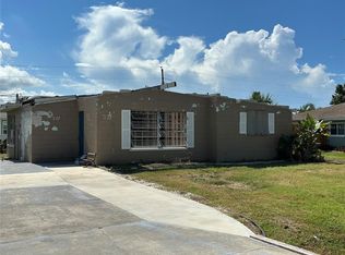 271 Palmetto Dr, Venice, FL 34293