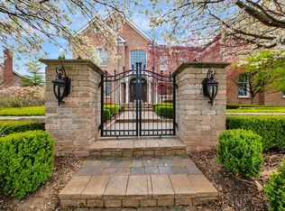 50609 Chesapeake Dr, Novi, MI