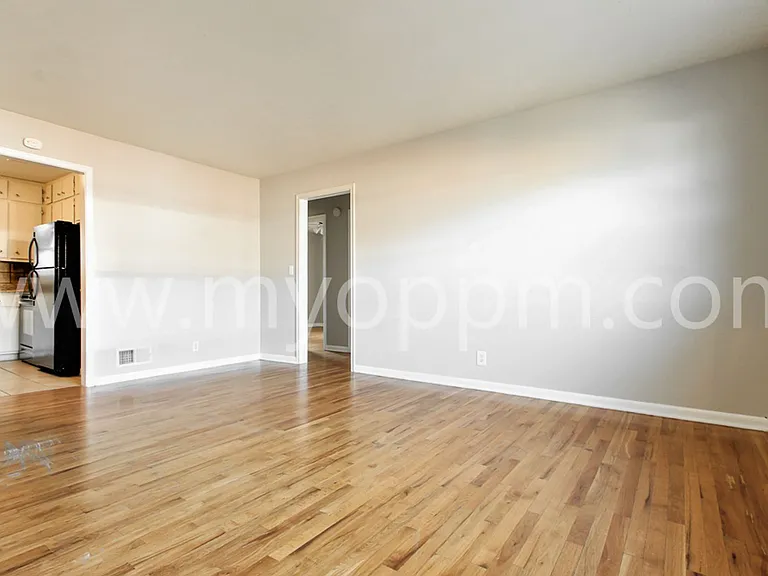 810 N 46th St — Photo 3