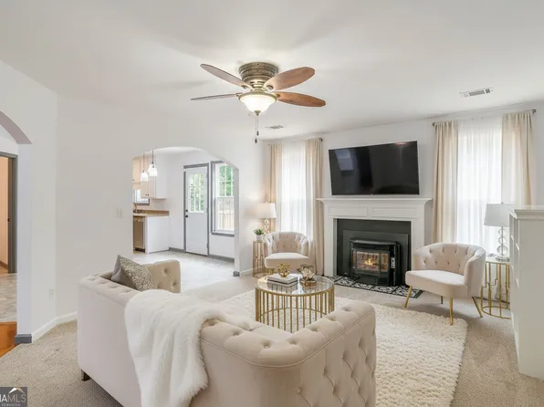 308 Stallings Dr, McDonough, GA 30252
