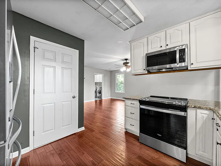 2861 Brothers Rd — Photo 13