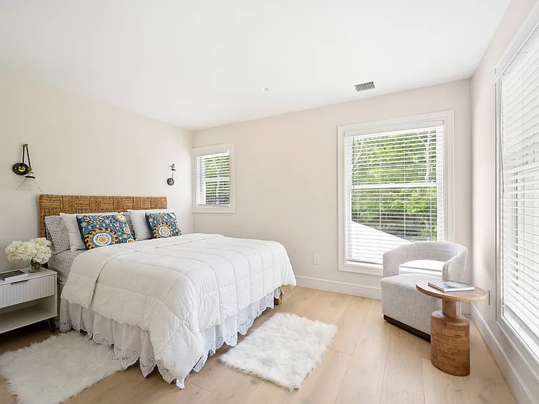 48 Beechwood Dr — Photo 16