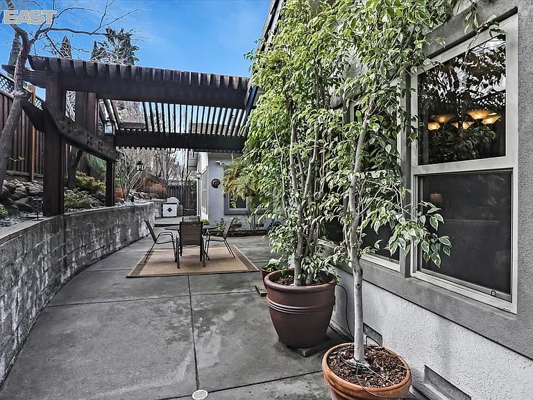 1444 Kokoma Rd — Photo 41