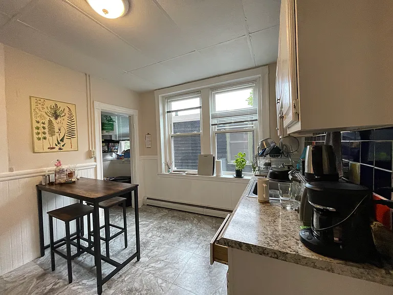 280 Brookline St #3R — Photo 2