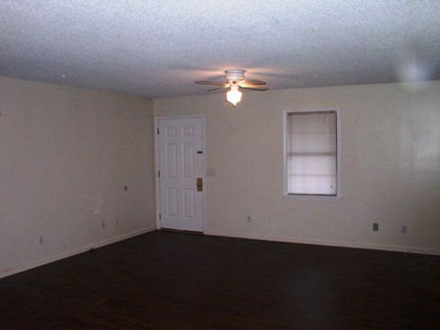2nd image of 2078 Old Federal Rd N