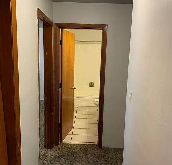624 W Yakima St #204 — Photo 5