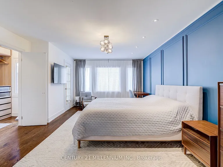 30 Queensmill Ct — Photo 24