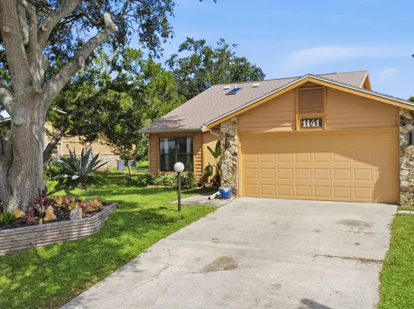 1141 Southampton Dr, Port Orange, FL 32129