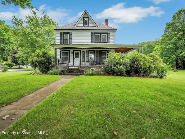 138 Quarry St, Nicholson, PA 18446