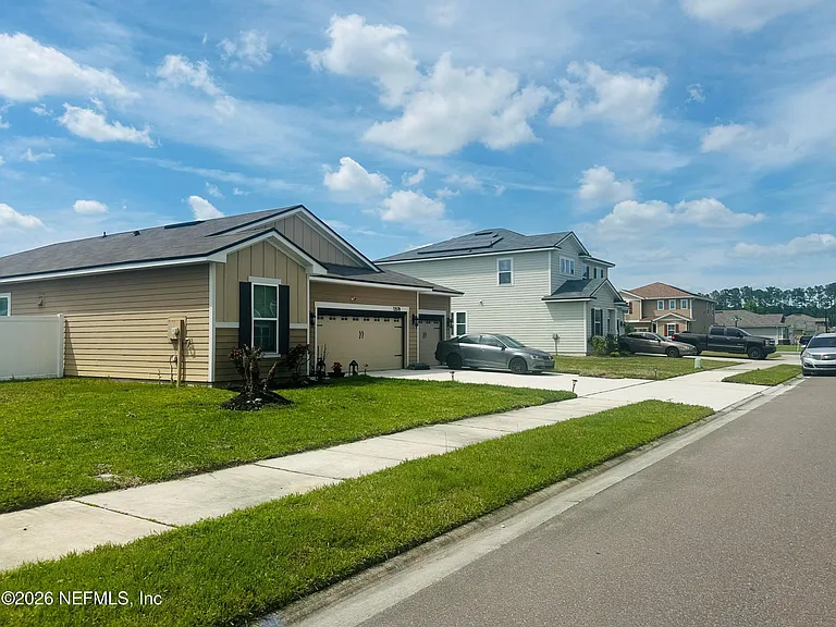 12573 Green Meadow Dr — Photo 41