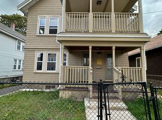 11 Bradeen St #1, Roslindale, MA 02131