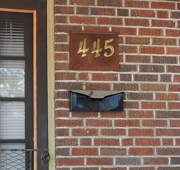 437-451 Rhoads Ave — Photo 5