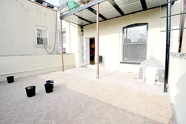 Rented by Elite NY Holdings