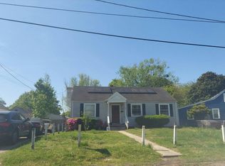 101 Fairview Cir N, Portsmouth, VA 23702