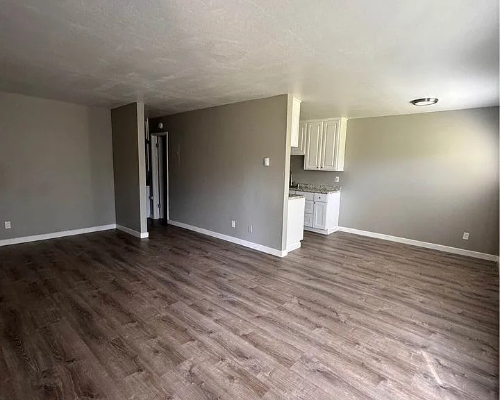 Aspen Meadows — Photo 19