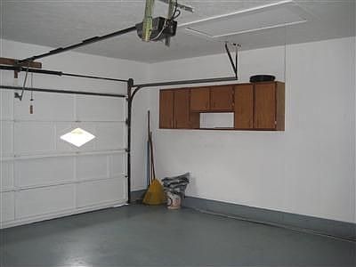 3rd image of 4512 Oak Cir