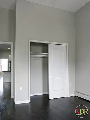 Rented by Next Door Realty NYC | media 28