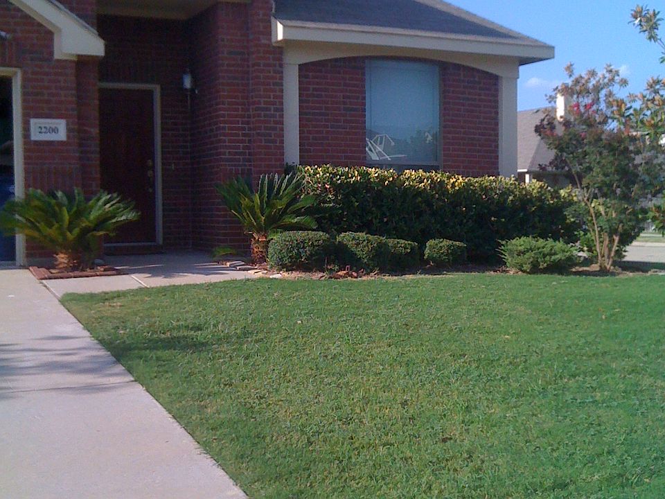 1st image of 2200 Rockport Dr