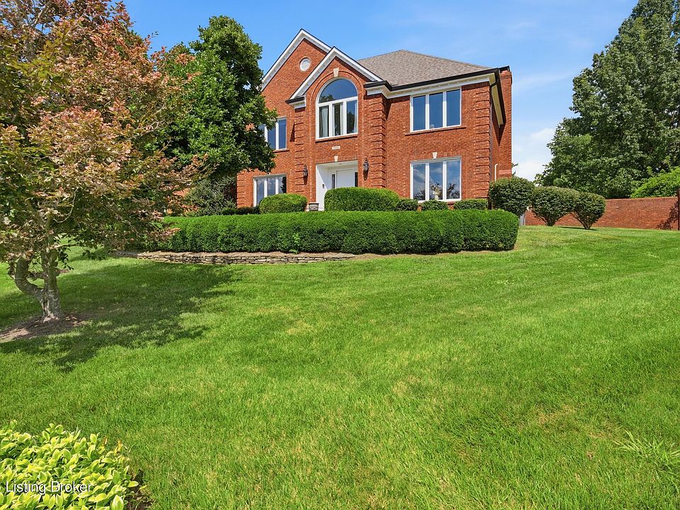 1st image of 7304 Willow Gate Ct
