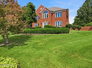 7304 Willow Gate Ct, Prospect, KY 40059