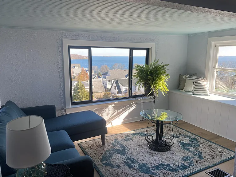 sun room/living room