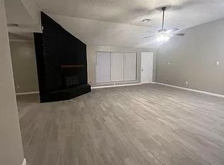 4211 Mohawk St, Baytown, TX 77521