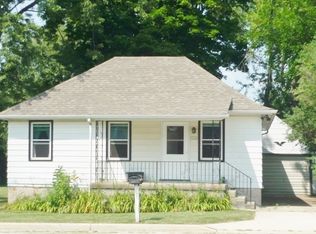 1026 Stuart Rd, Racine, WI 53406