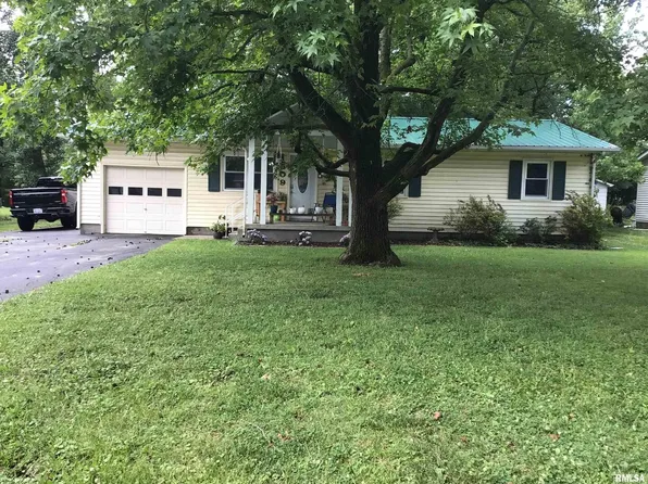 1509 Triangle St, Mount Vernon, IL 62864