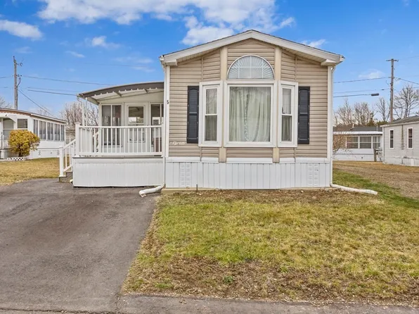 5 Tucker Ter, Raynham, MA 02767