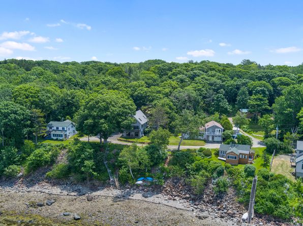 11 Waters Edge Lane, Owls Head, ME 04854