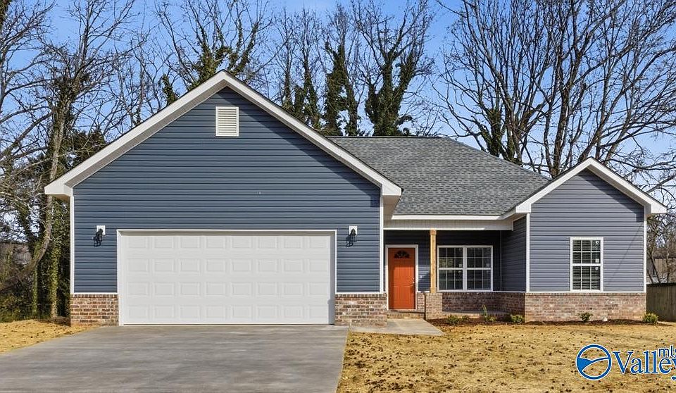 1st image of 1702 Lydia Dr NW