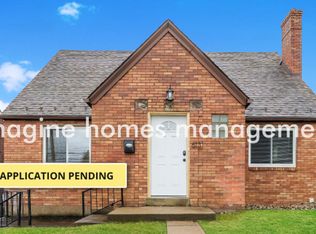 613 Main St, Mc Kees Rocks, PA 15136