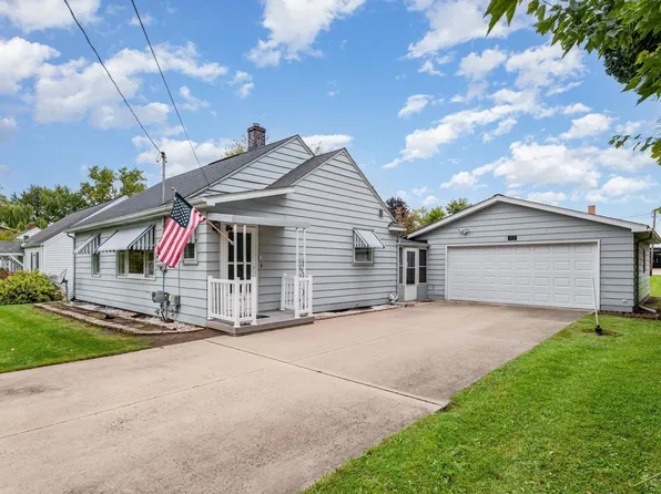 315 S 2nd St, Freeland, MI 48623
