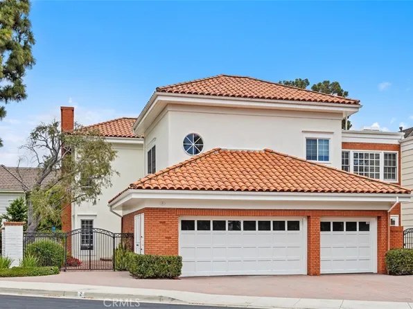 2 Belcourt Dr, Newport Beach, CA 92660