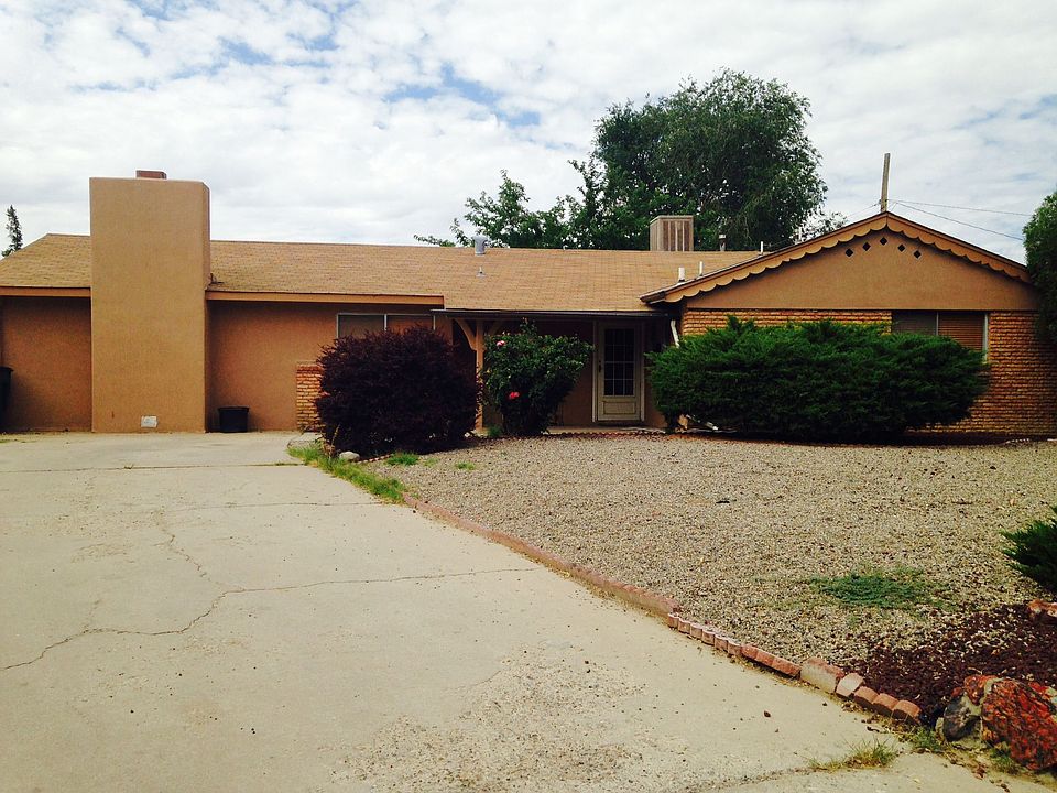 1st image of 4013 Cedar Dr