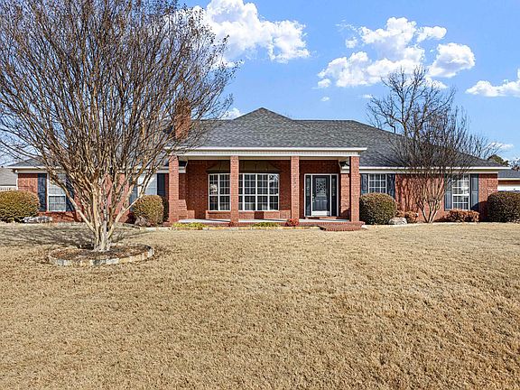 2nd image of 2310 W 7th St