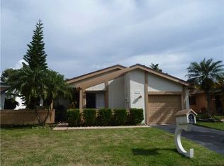 8900 NW 9th Pl, Fort Lauderdale, FL 33324