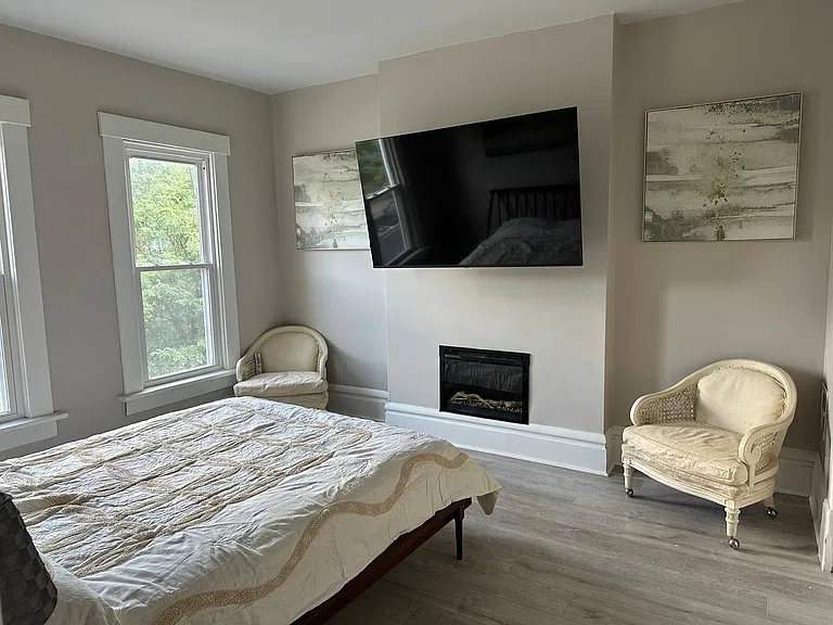 65 Euclid Ave — Photo 11