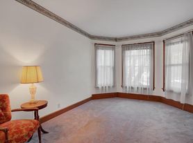 1641 Hewitt Ave, Saint Paul, MN
