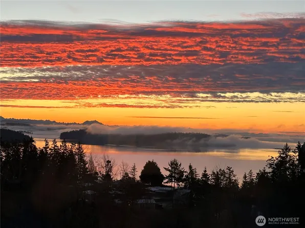 15107 Bridgeway Drive, Anacortes, WA 98221